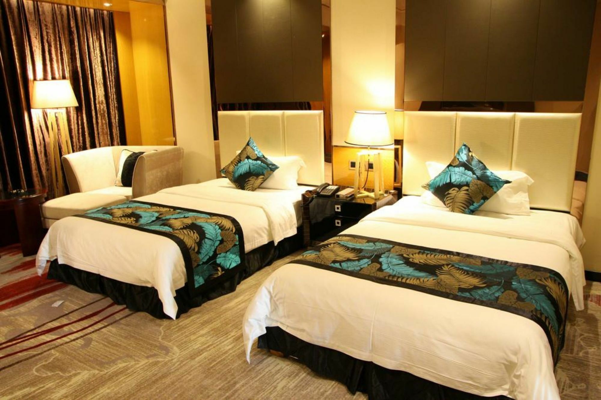 Foshan Sweet World Hotel Exterior photo